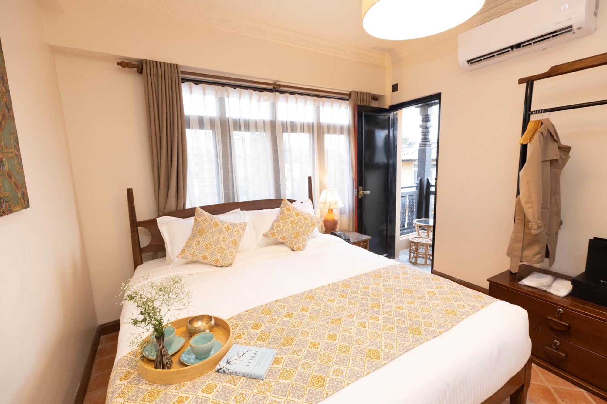 Swarga Heritage Hotel - A Traditional Stay Kathmandu Phòng bức ảnh